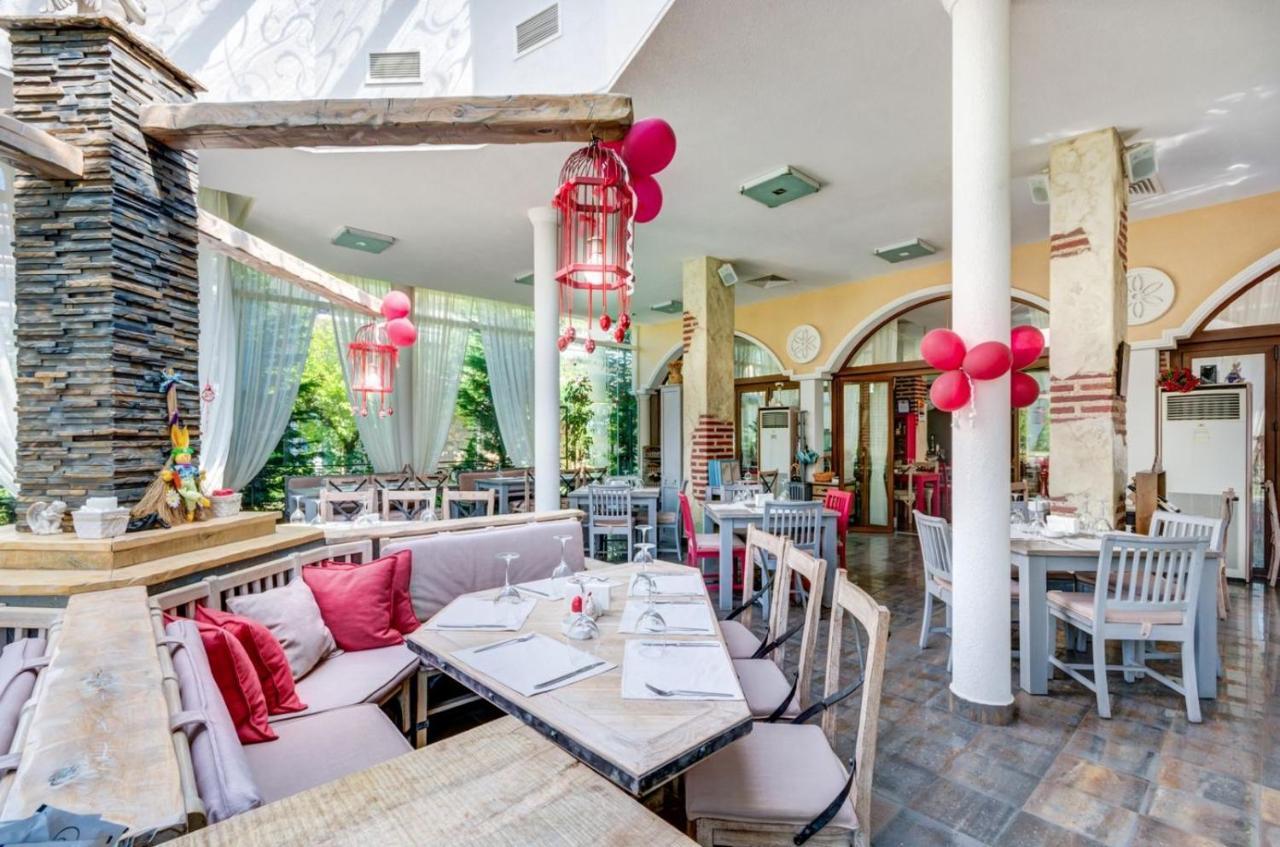 Esteban Vip Residence Club Nesebar Buitenkant foto