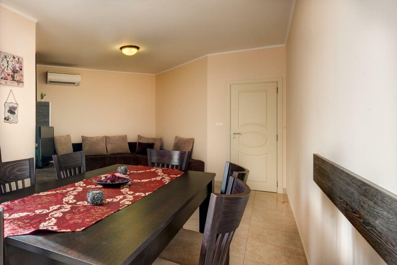 Esteban Vip Residence Club Nesebar Buitenkant foto